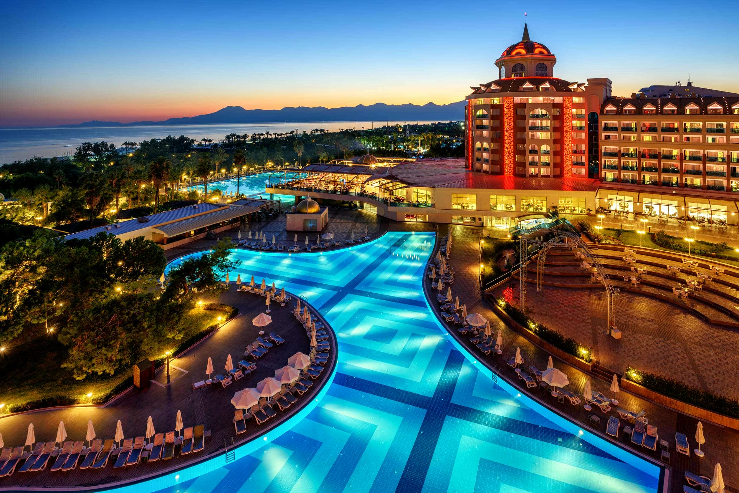 Turkey Luxury Resort Mega Swimming Pool Led Lighting Project